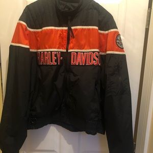 Vintage Harley Davidson light weight jacket. Xl